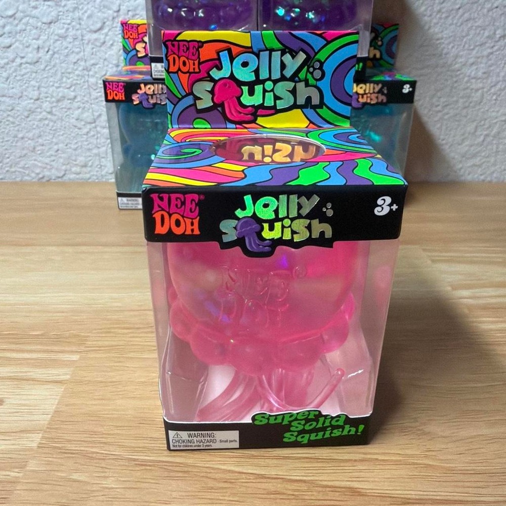 Authentic NeeDoh Jelly Swish pink